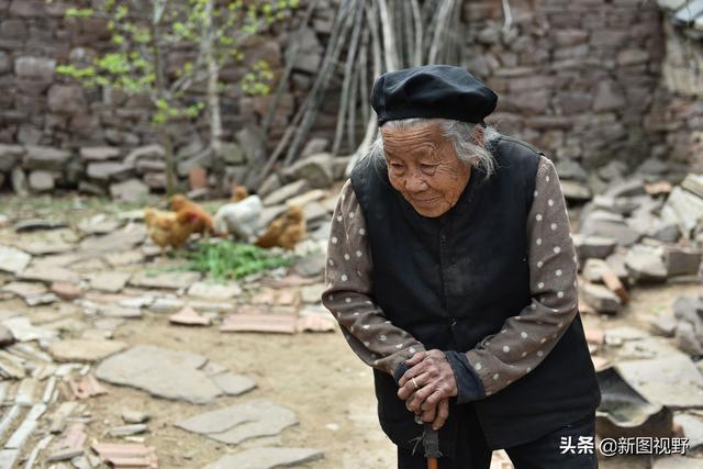 長(zhǎng)壽老人的養(yǎng)生功_長(zhǎng)壽養(yǎng)生法_長(zhǎng)壽養(yǎng)生功老人能練嗎